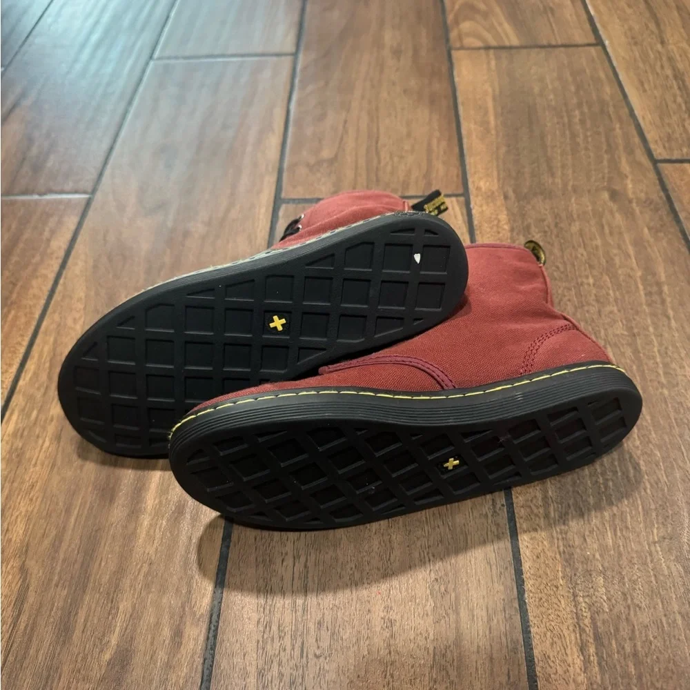 Dr. Martens Shoreditch Canvas Shoes Boots Air-Wair Maroon Red Women's Size 5